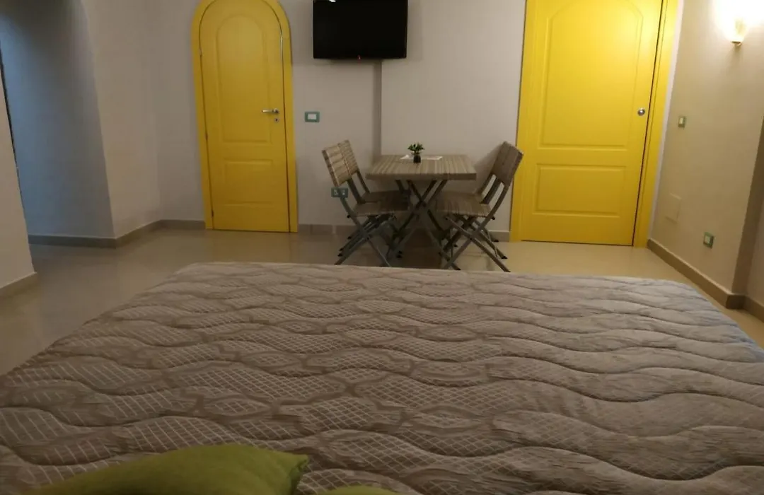Buono B&B-1